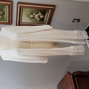Rewind brand 1X white duster cover up lace layering piece